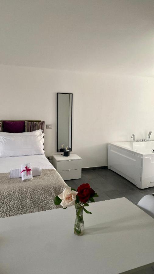 Habitat Luxury Suites Bellona Eksteriør billede